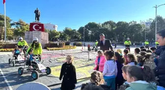 Muğla'da Öğrencilere Mobil Trafik Eğitimi