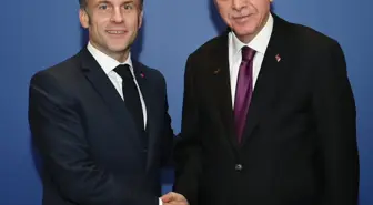 Erdoğan ve Macron Budapeşte'de bir araya geldi