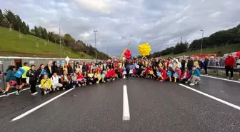 Tohum Otizm Vakfı, İstanbul Maratonu'nda Eğitim Bursu İçin Koştu