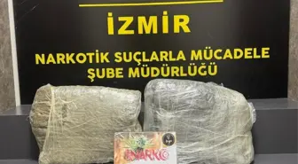 İzmir Havalimanı'nda 6 Kilo Skunk ile Bir Kişi Gözaltına Alındı