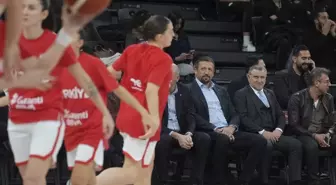 A Milli Kadın Basketbol Takımı'ndan Romanya’ya Farklı Galibiyet