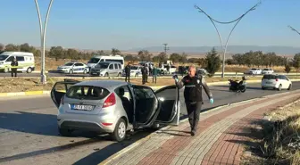 Uşak'ta Motosikletli Polis Ekibi Kaza Yaptı: 4 Yaralı