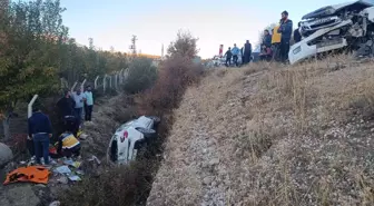 Adıyaman'da Trafik Kazası: 11 Kişi Yaralandı