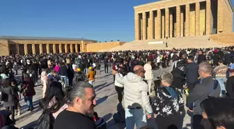 Anıtkabir'de 10 Kasım Yoğunluğu