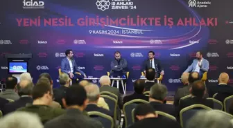 İş Ahlakı Zirvesi'nde Ahlakın Önemi Vurgulandı