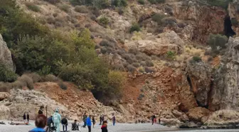 Atatürk'ün Vefatının 86. Yılında Antalya'da Saygı Duruşu