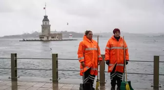 Atatürk, Ebediyete İntikalinin Yıldönümünde Anıldı