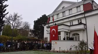 Prag'da Atatürk'ün 86. Vefat Yıldönümü Töreni Düzenlendi