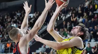 Fenerbahçe Beko, Manisa Basket'i Deplasmada 90-82 Yendi