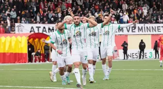 Aliağa Futbol, Çorluspor'u Yenerek Yenilmezliğini Sürdürdü