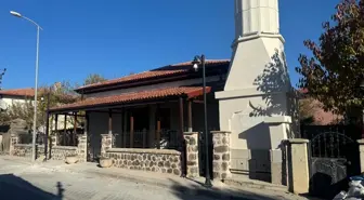 Çerkeş'te Tarihi Demirci Şeyh Camisi'nin Restorasyonu Devam Ediyor