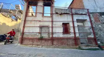 İzmir'in Tarihi Basmane Semti Tehlikede