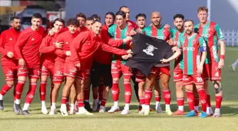 Karşıyaka, Krizlere Rağmen 3 Kulvarda 3'te 3 Yaptı