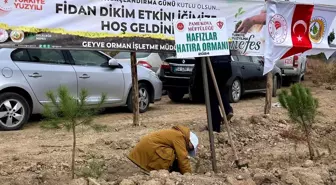 Pamukova'da Milli Ağaçlandırma Günü Etkinliği Düzenlendi