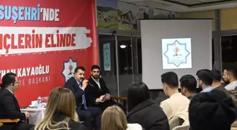 Suşehri'nde Gençlik Buluşması: Belediye Başkanı Kayaoğlu Gençlerle Buluştu