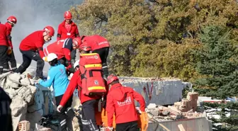 Bolu'da Gerçekleştirilen Deprem Tatbikatında 14 Bin 544 Bina Yıkıldı