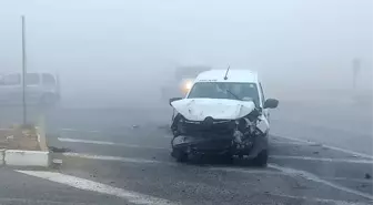 Karapınar'da Trafik Kazası: 2 Yaralı