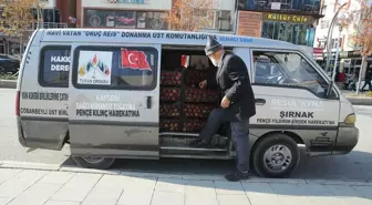 Elmacı Dede, Hakkari'deki Askerlere 1.2 Ton Elma Gönderdi