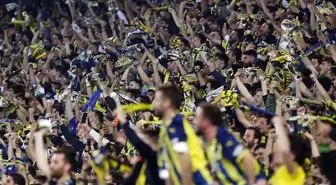 Taraftarın ismini unuttuğu futbolcu Fenerbahçe'den ayrılıyor