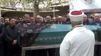 Küçükçekmece'de Kaybolan 17 Yaşındaki Kızın Cansız Bedeni Bulundu