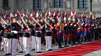 Cumhurbaşkanı Xi Jinping, Peru'da APEC Zirvesi için Resmi Ziyarette Bulundu