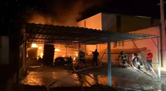 Hatay'da Lastikçide Yangın: Kurtarma Ekipleri Hızla Müdahale Etti