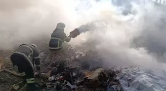 Hatay'da Kamışlık Alanda Yangın Söndürüldü