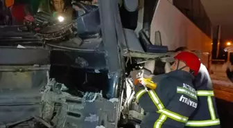 Yalova'da Tersane İşçilerini Taşıyan Servis Kazası: 11 Yaralı