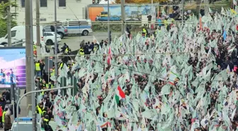 Köln'de on binlerce PKK yandaşı, yürüyüş düzenledi