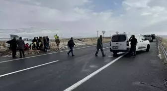 Ağrı'da 3 Farklı Trafik Kazasında 4 Kişi Yaralandı