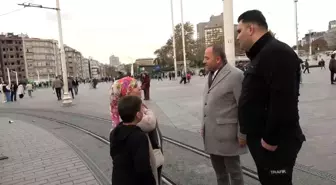 Taksim'de Kayıp Çocuk Seferberliği