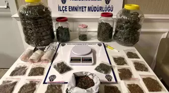 Kızılcahamam'da Uyuşturucu Operasyonu: 4 Kilogram Esrar Ele Geçirildi