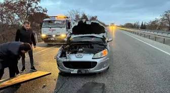 Sandıklı'da Trafik Kazası: 2 Yaralı