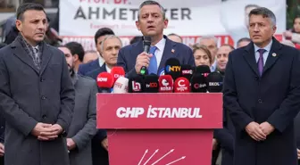 CHP'den Esenyurt'ta Demokrasi Nöbeti Devam Kararı