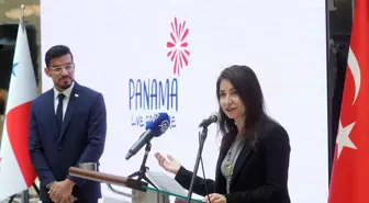 Panama'nın Bağımsızlığının 121. Yıl Dönümü Kutlandı
