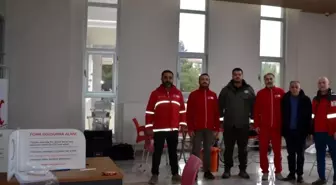 Doğa Koruma ve Milli Parklar Personelinden Kızılay'a Kan Bağışı