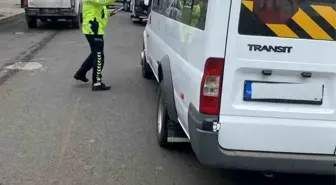 Kars'ta Okul Servis Araçlarına Denetim