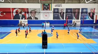 Seydikemer'de Yıldız Kızlar Voleybol Seçmeleri Heyecanı