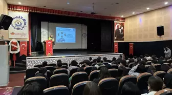 Gerze'de Lise Öğrencilerine Temel Trafik Eğitimi Verildi