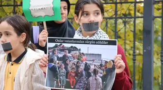 Siirt'te Öğrencilerden Filistinli Çocuklar İçin Sessiz Yürüyüş