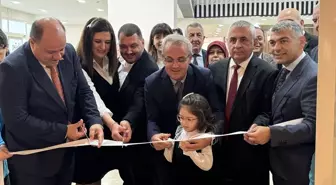 7 Yaşındaki İnci Yılmaz, İkinci Resim Sergisini Açtı