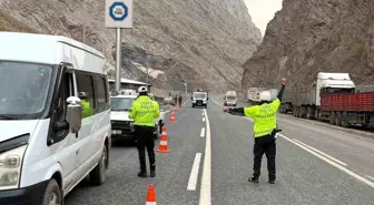 Hakkari'de Kış Lastiği Takma Zorunluluğu 1 Aralık'ta Başlıyor