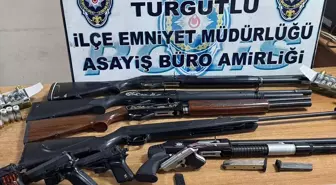 Turgutlu'da Silahlı Gösteri Yapan 5 Şüpheli Tutuklandı