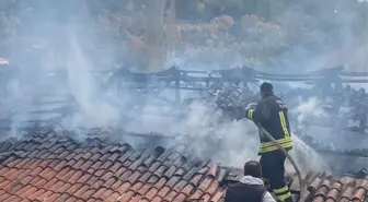 Muğla'nın Menteşe ilçesinde yangın: Tek katlı ev zarar gördü