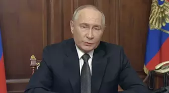 Putin: Uzun Menzilli Silahların Kullanımı Küresel Çatışmayı Tırmandırıyor