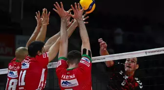 Spor Toto Erkek Voleybol Takımı, Neftohimik'i 3-1 Yenerek 8'li Finalde