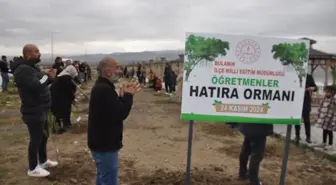 Muş'ta Öğretmenler Hatıra Ormanı Oluşturuldu