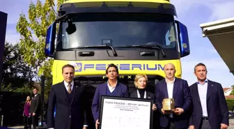 Ford Trucks, Fenerbahçe'ye Yeni Tırlarını Teslim Etti