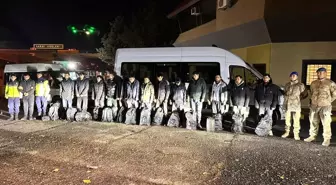 Tekirdağ'da Düzensiz Göçle Mücadele Operasyonu: 21 Göçmen, 2 Organizatör Yakalandı