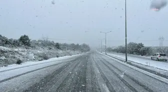 Ankara'da Kar Yağışı Başladı